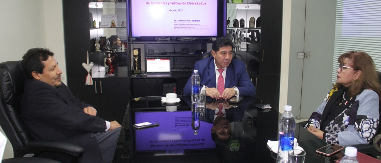 Rectora villarrealina y director de cl&iacute;nica La Luz consolidan colaboraci&oacute;n institucional mutua