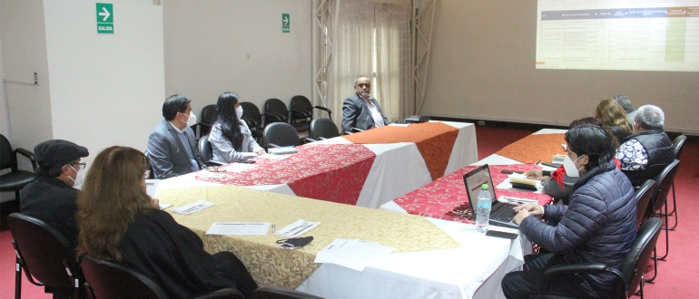 Analizan inversiones mediante presupuesto asignado por Ministerio de Educaci&oacute;n