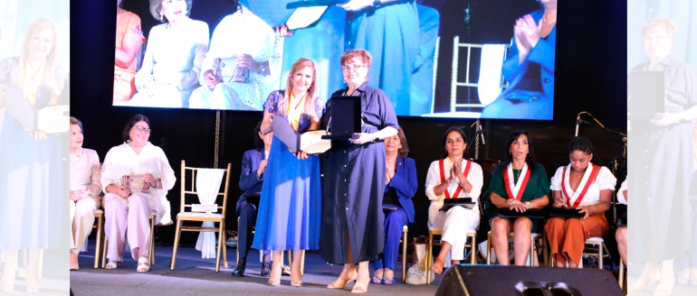 Por su destacada trayectoria, distinguen a rectora villarrealina