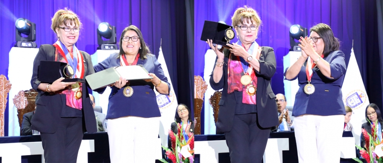 Rectora villarrealina recibe distinci&oacute;n por su defensa de la institucionalidad