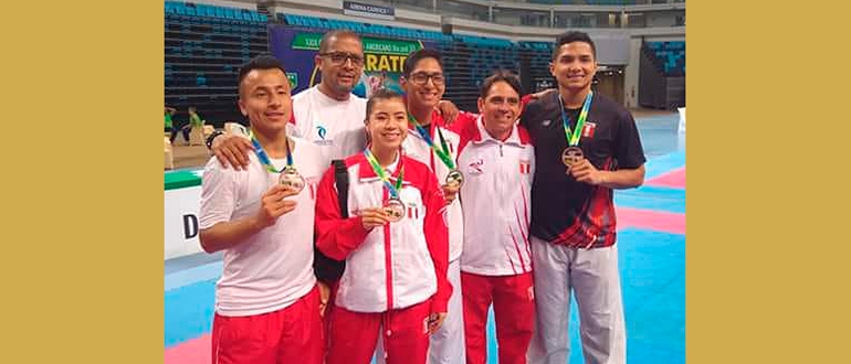 Karatecas villarrealinos obtienen medallas para el Perú durante torneo realizado en Brasil