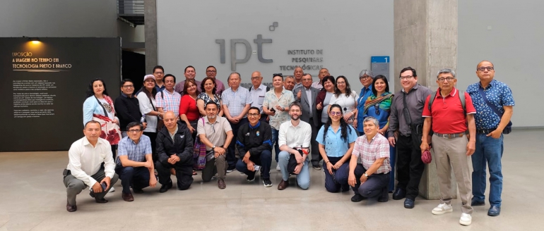 Completan estancia corta en Sao Paulo Brasil 32 docentes villarrealinos