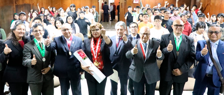 Reciben bienvenida ingresantes 2025 a Ciencias Financieras y Contables