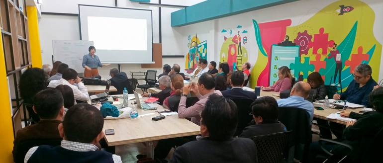 Desarrollan programa de innovaci&oacute;n y emprendimiento para docentes