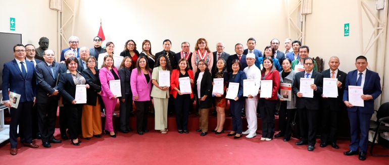 Docentes investigadores villarrealinos reciben reconocimiento