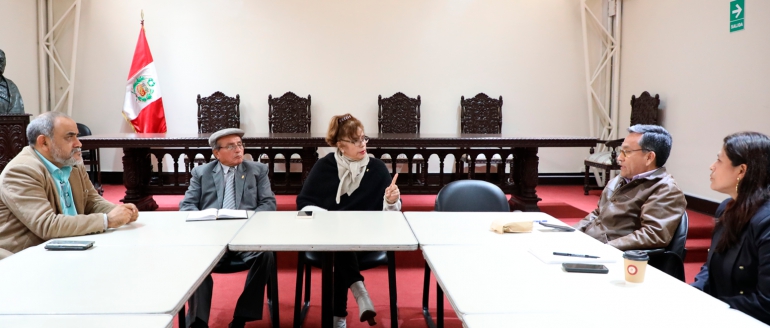 Coordinan asignaci&oacute;n de fondo para mejora del sistema de gesti&oacute;n de la investigaci&oacute;n