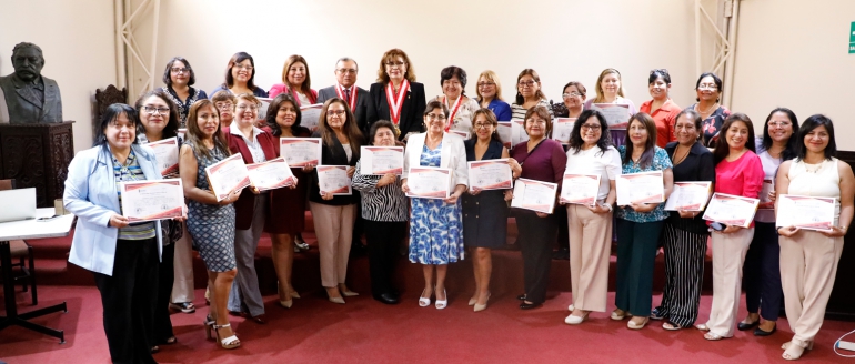 Reconocen labor de docentes investigadoras cient&iacute;ficas villarrealinas