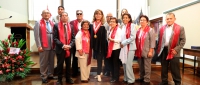 Trabajadores administrativos cesantes reciben homenaje
