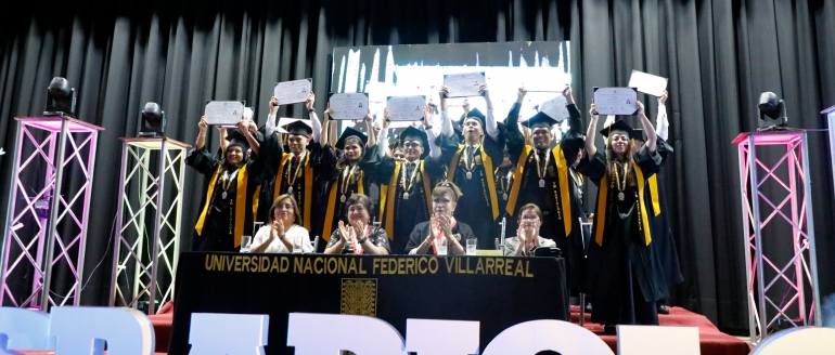 Egresados de Tecnología Médica en Radioimagen, reciben diploma de bachiller