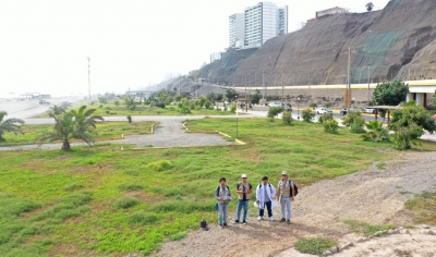 Villarrealinos realizan investigación en acantilados de la Costa Verde en Magdalena del Mar