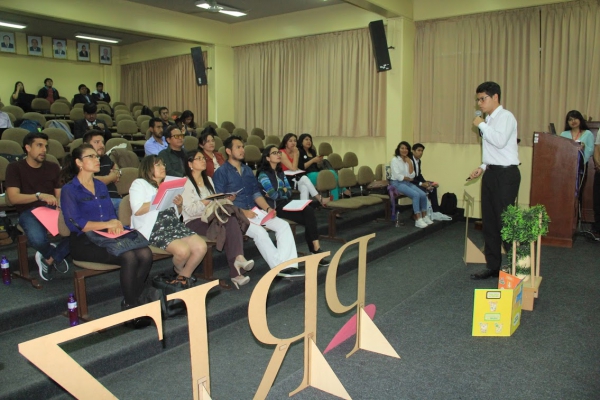 Tres proyectos clasifican a siguiente etapa de concurso mundial de emprendimientos