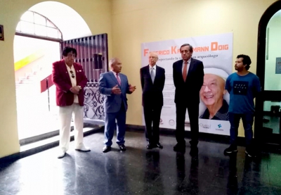 Exposici&oacute;n fotogr&aacute;fica: "Federico Kauffmann Doig. Prospectando la vida de un arque&oacute;logo"