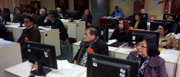 Vicerrectorado de Investigación brinda curso taller de Estadística para docentes